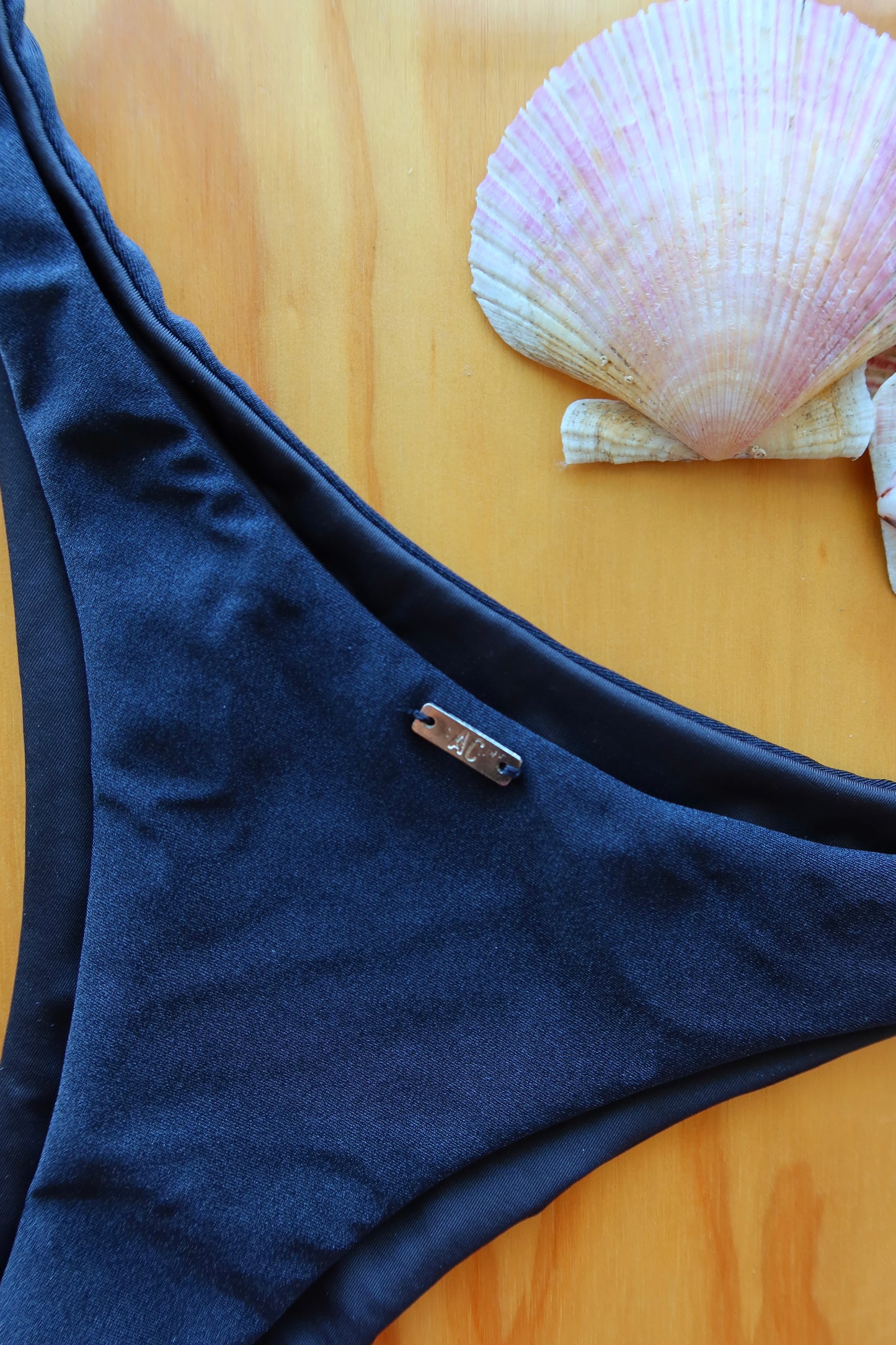 VERÃO BLACK COLALESS - BOTTOM