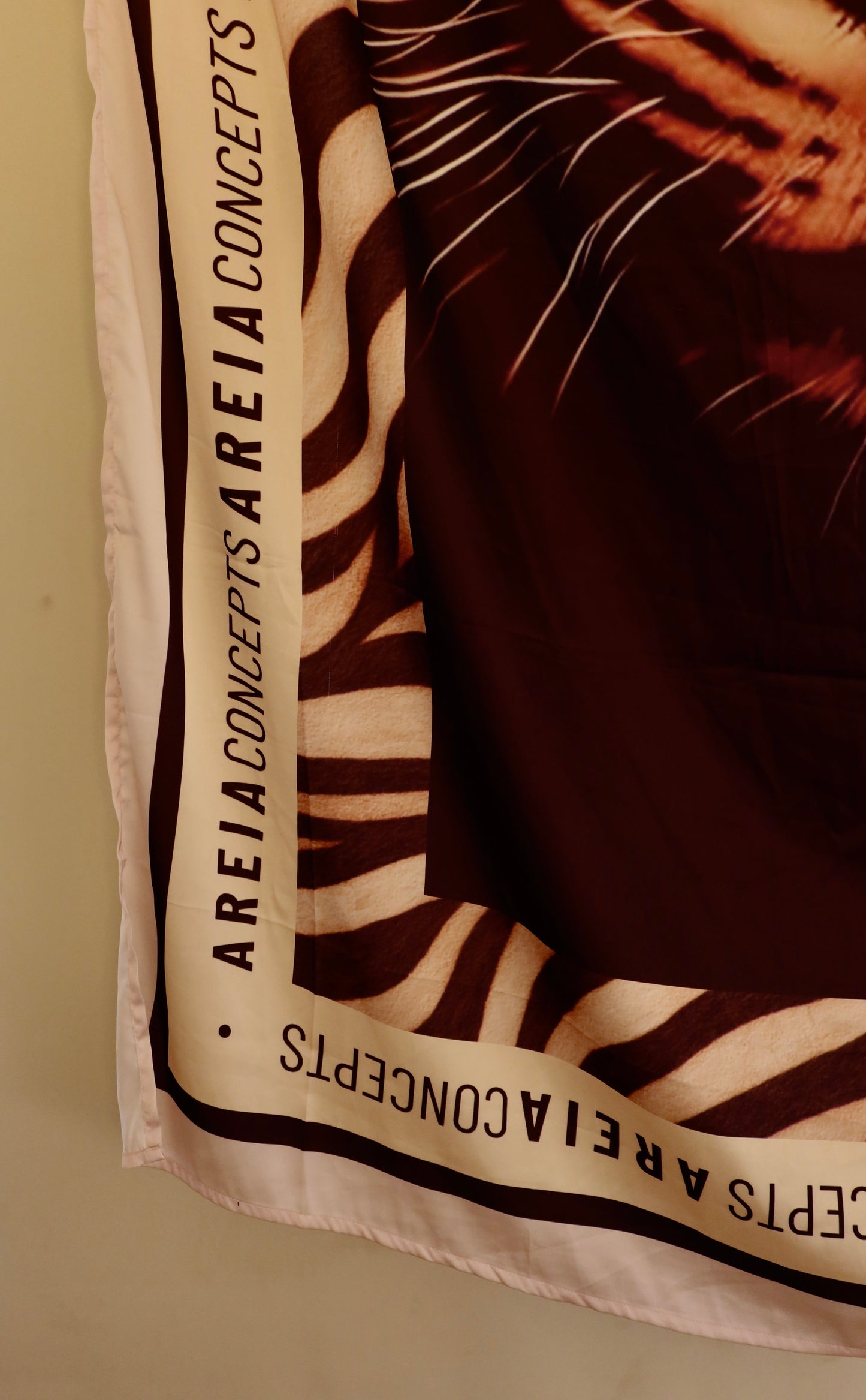 PAREO JAGUAR SPIRIT