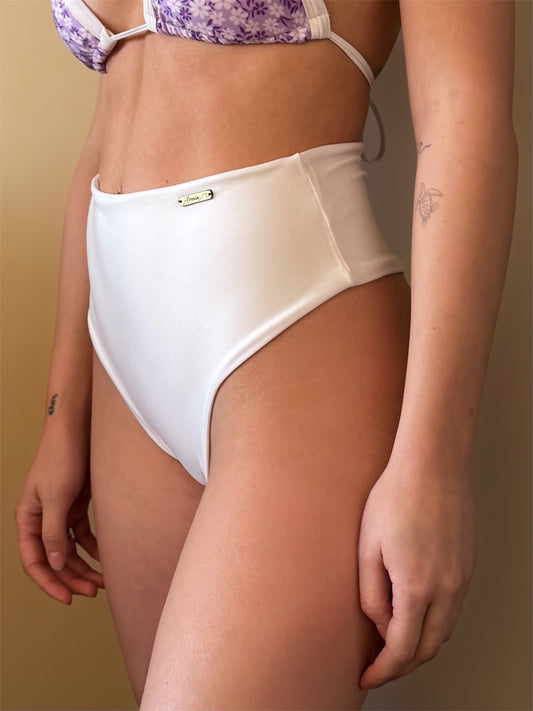 WHITE TIRO ALTO - BOTTOM