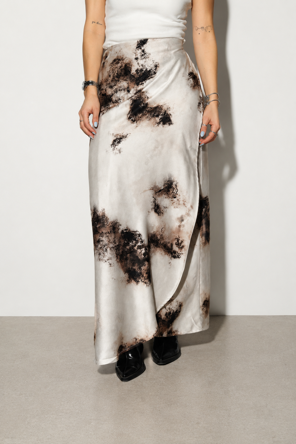 FALDÓN AURA - ESTAMPADO TIERRA