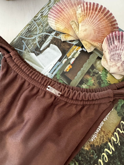 Bottom bikini Areia café moccha - detalle amarra lateral