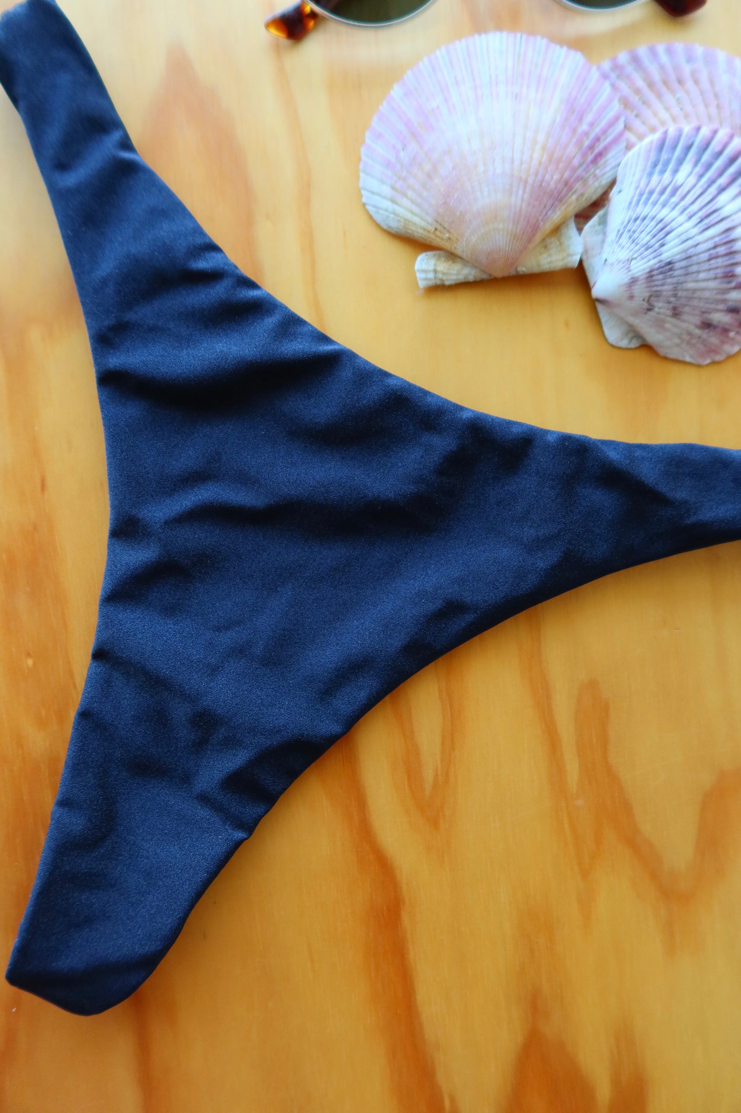 VERÃO BLACK COLALESS - BOTTOM